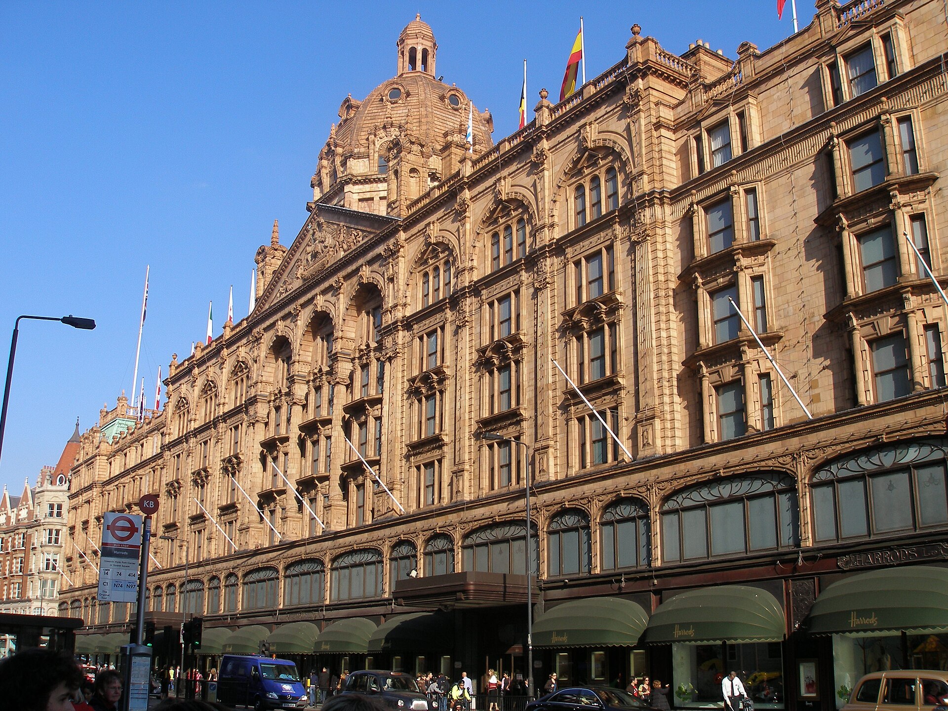 Harrods department store building