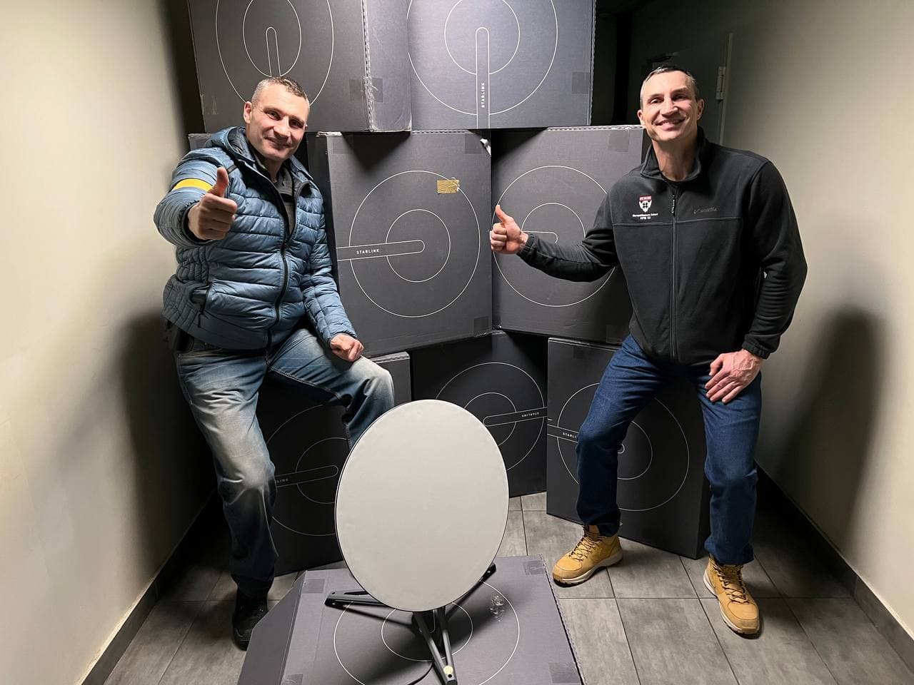Vitali and Wladimir Klitschko with user terminal of Starlink system of satellite Internet access in Kyiv. The terminals and access to the system were provided to Ukraine by Elon Musk shortly after beginning of the 2022 Russian invasion ( source ).